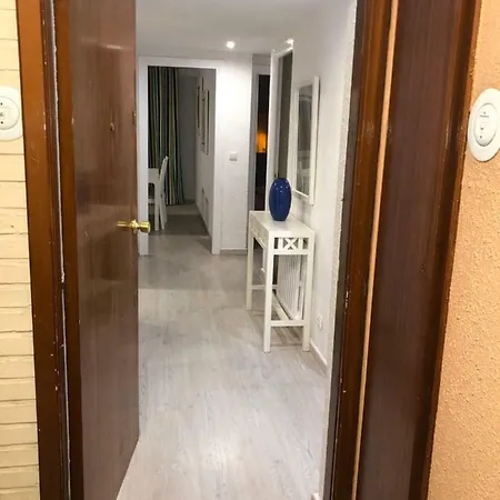 アパート Piso Atares 2 *